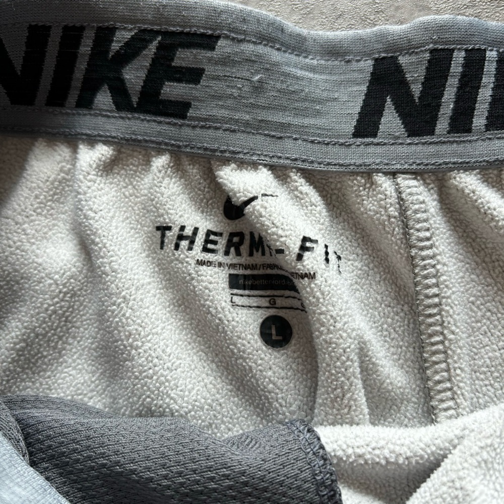 Gray nike therma fit sweatpants - Picture 7 of 9
